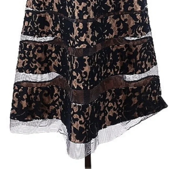 Women’s Size 2 (Altered Length) - Tadashi Shoji Navy and Tan Formal Dress - Picture 4 of 4